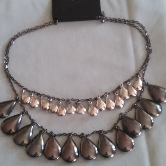 ISC Statement Necklace - Picture 3 of 4